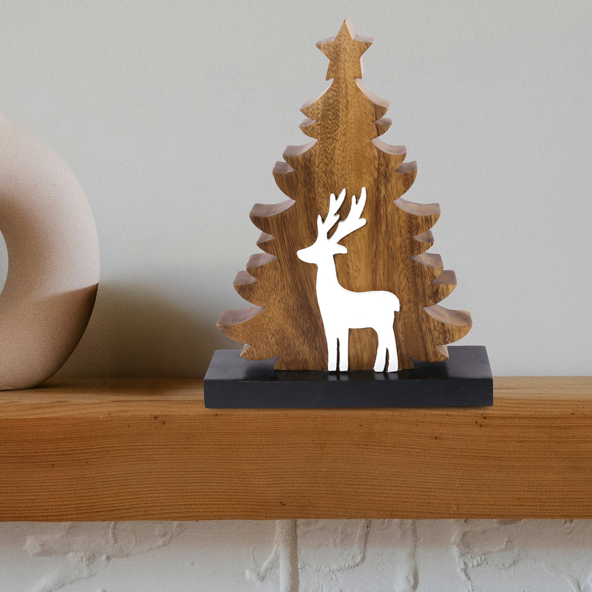 Evergreen Grace – Handmade Wooden Christmas Tree Sculpture, Festive Home Decor