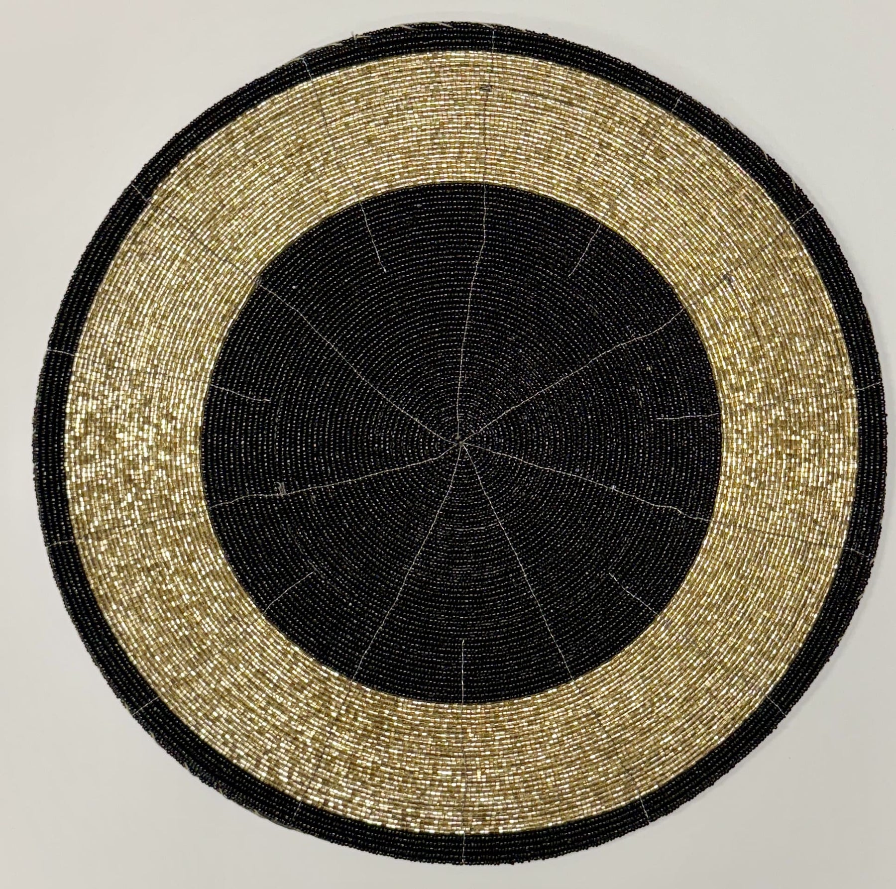 Decozen Round Beaded Placemats - Black and Gold, Set of 12 - 14 Inches - Durable, Scratch & Heat Resistant Tablemats for Dining Table, Kitchen Decor Charger
