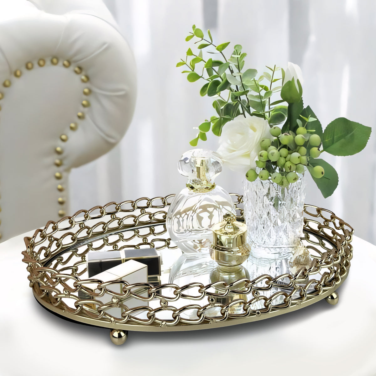 Glass serving tray with dual link chain design, perfect for kitchen décor, by brand 847S170109.