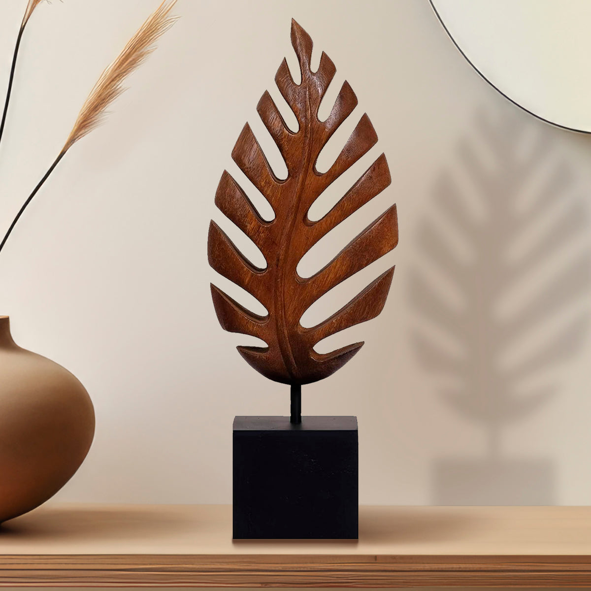 Madilyn Leaf – Hand-Carved Wooden Sculpture, Artistic Home Décor