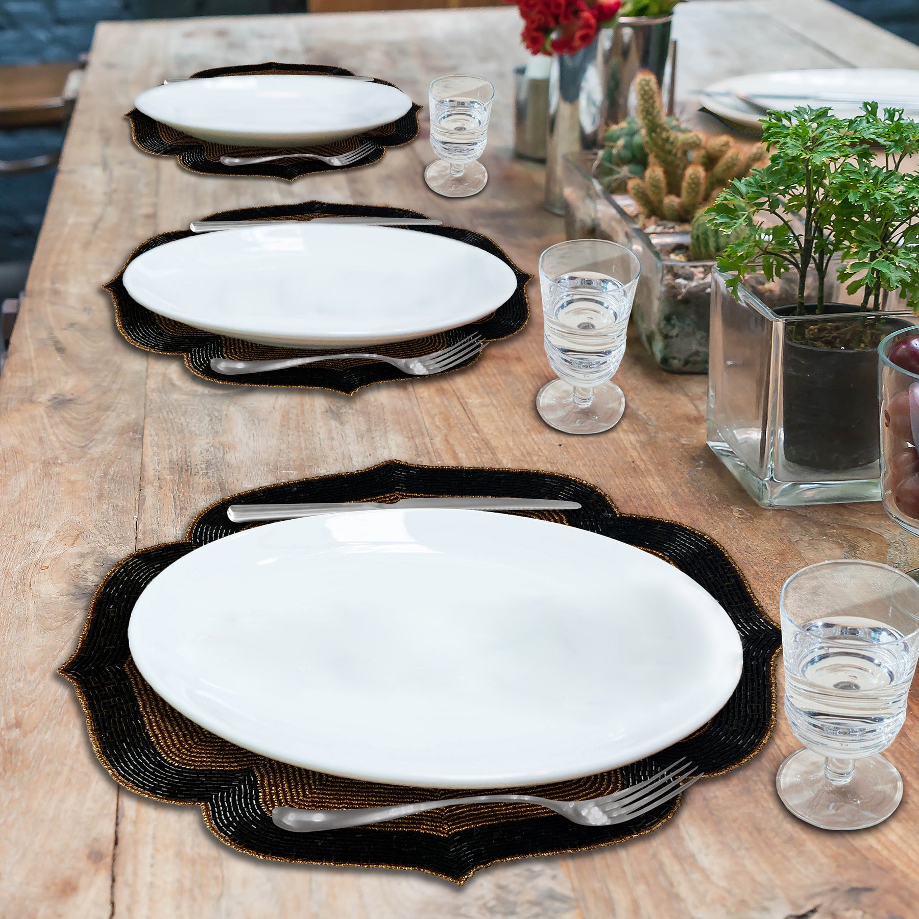 Decozen Dark Brown and Black Beaded Placemats for Dining Table - Set of 8-14 Inches for Kitchen Decor Scratch Heat Resistant Charger Durable Tablemats