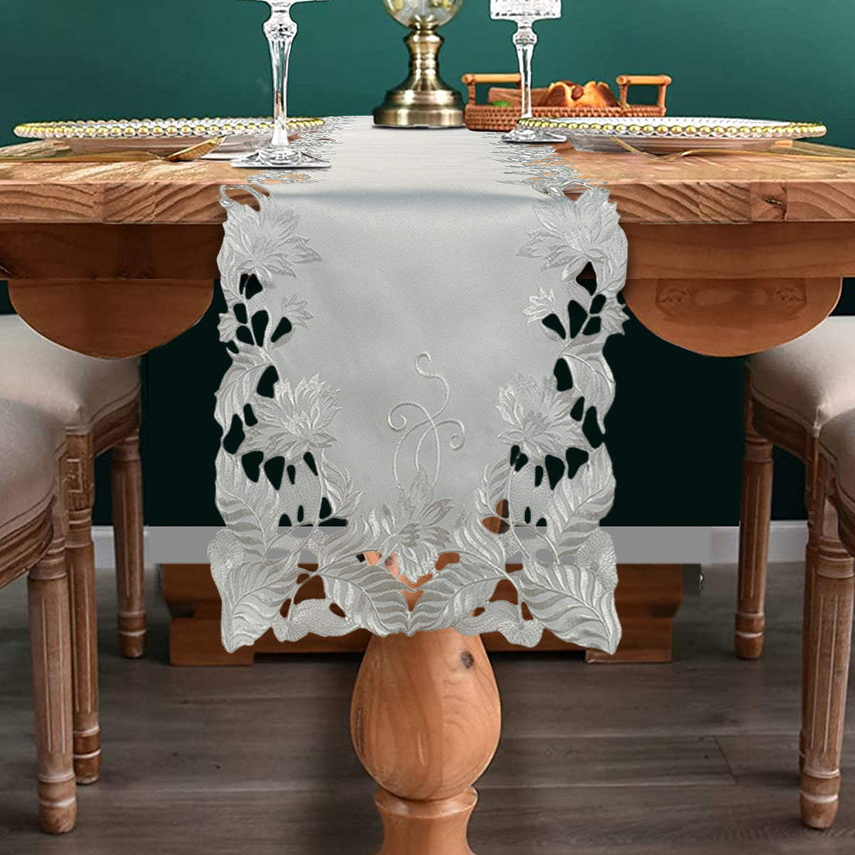 Table Runner with European Embroidery - The Corda Collection - Decozen