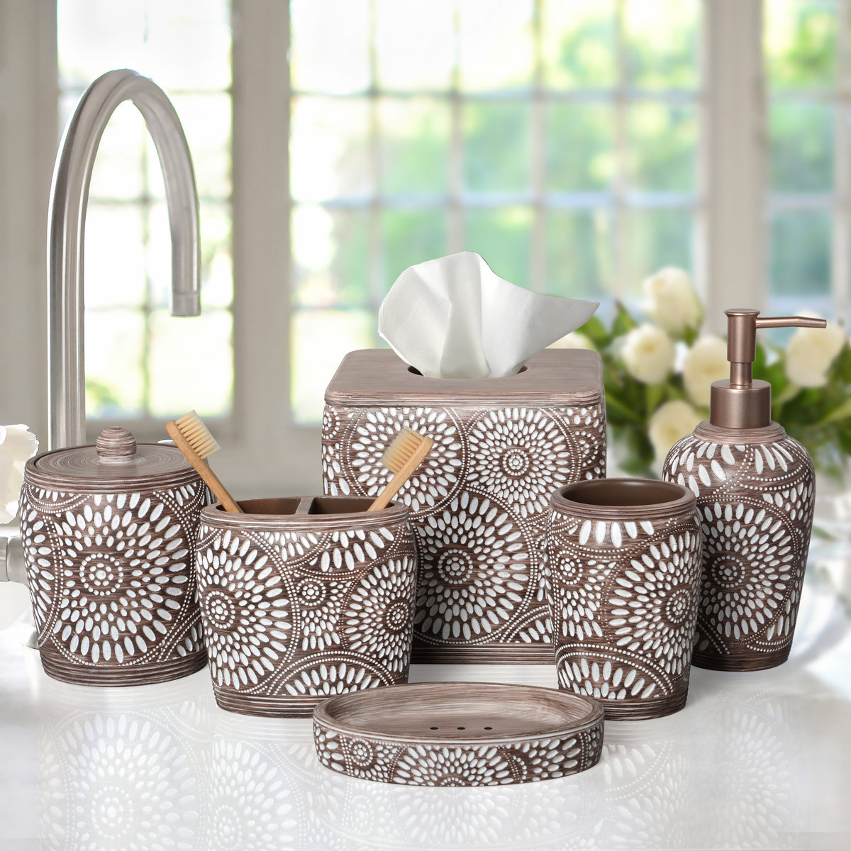 The Ciccone Collection – Elegant Modern Bathroom Décor Accessories Set of 6