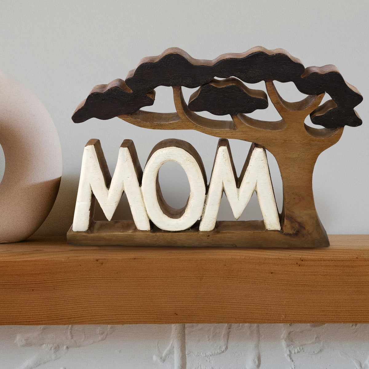 Graceful Mom – Handmade Wooden Sculpture, Heartfelt Decorative Mother’s Gift
