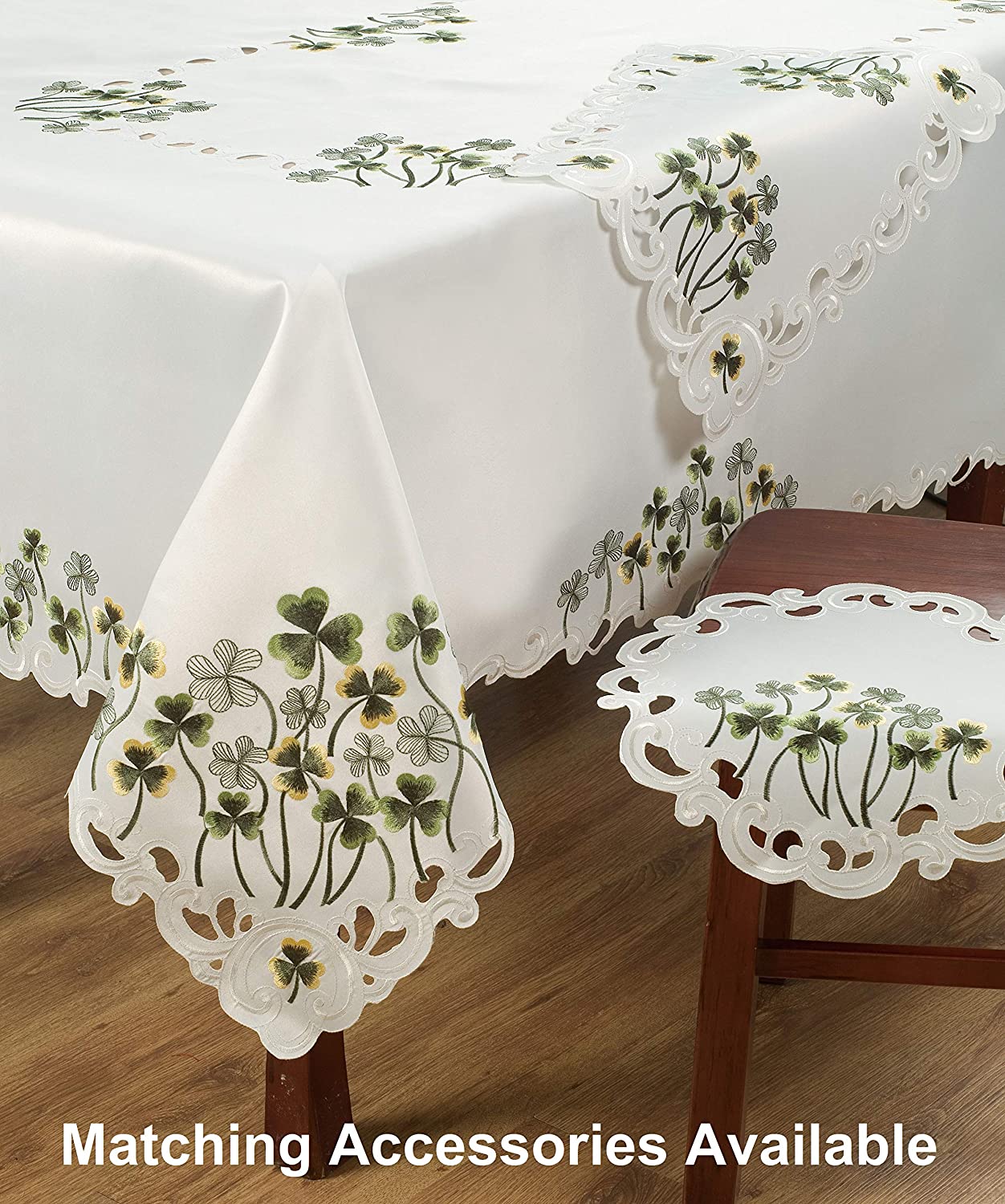 Table Toppers with European Embroidery - Decozen