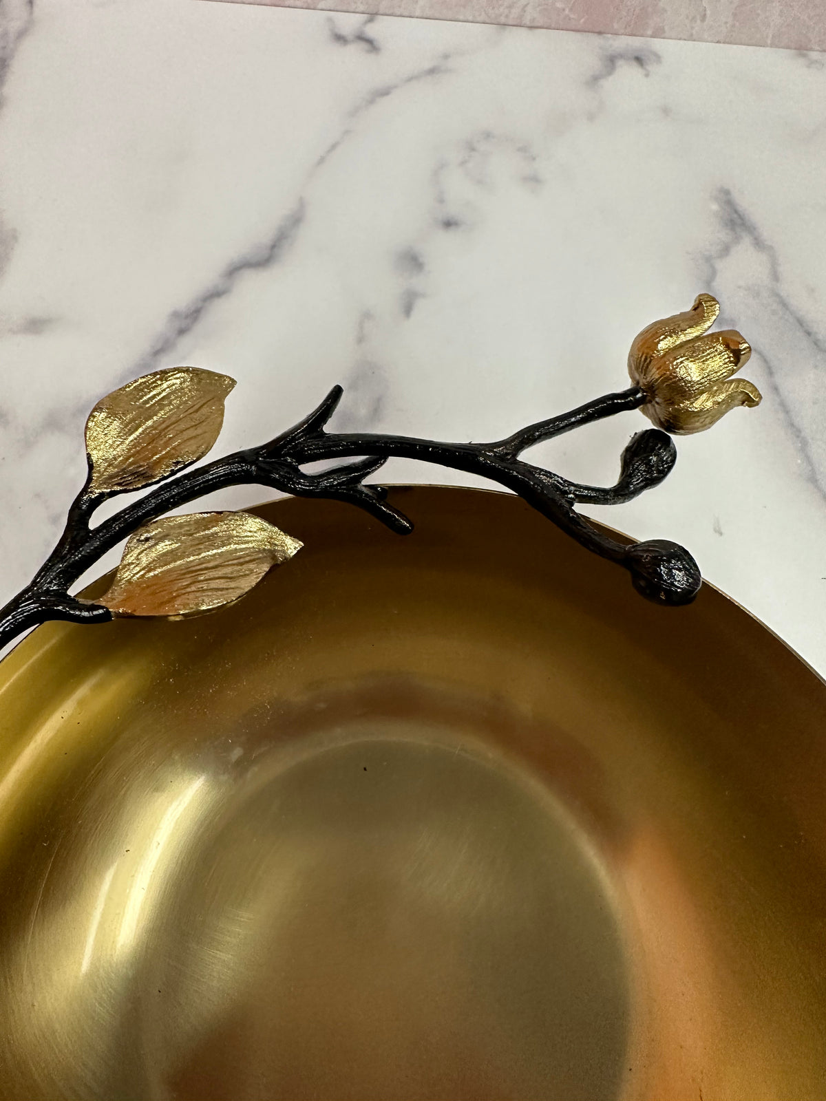 Gold serving bowls set by KD-Bowls-827B, includes small and large decorative kitchen bowls with a shiny gold finish.