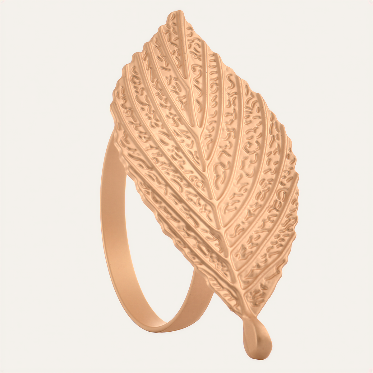 Set of four Luxe Petal napkin rings by YGC-003 with gold leaf design, decorative table décor for elegant dining.
