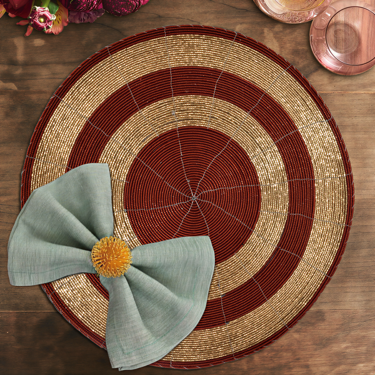 Set of four Decozen Aidden Bloom beaded placemats from the Aidden Collection, 14-inch decorative dining table décor.