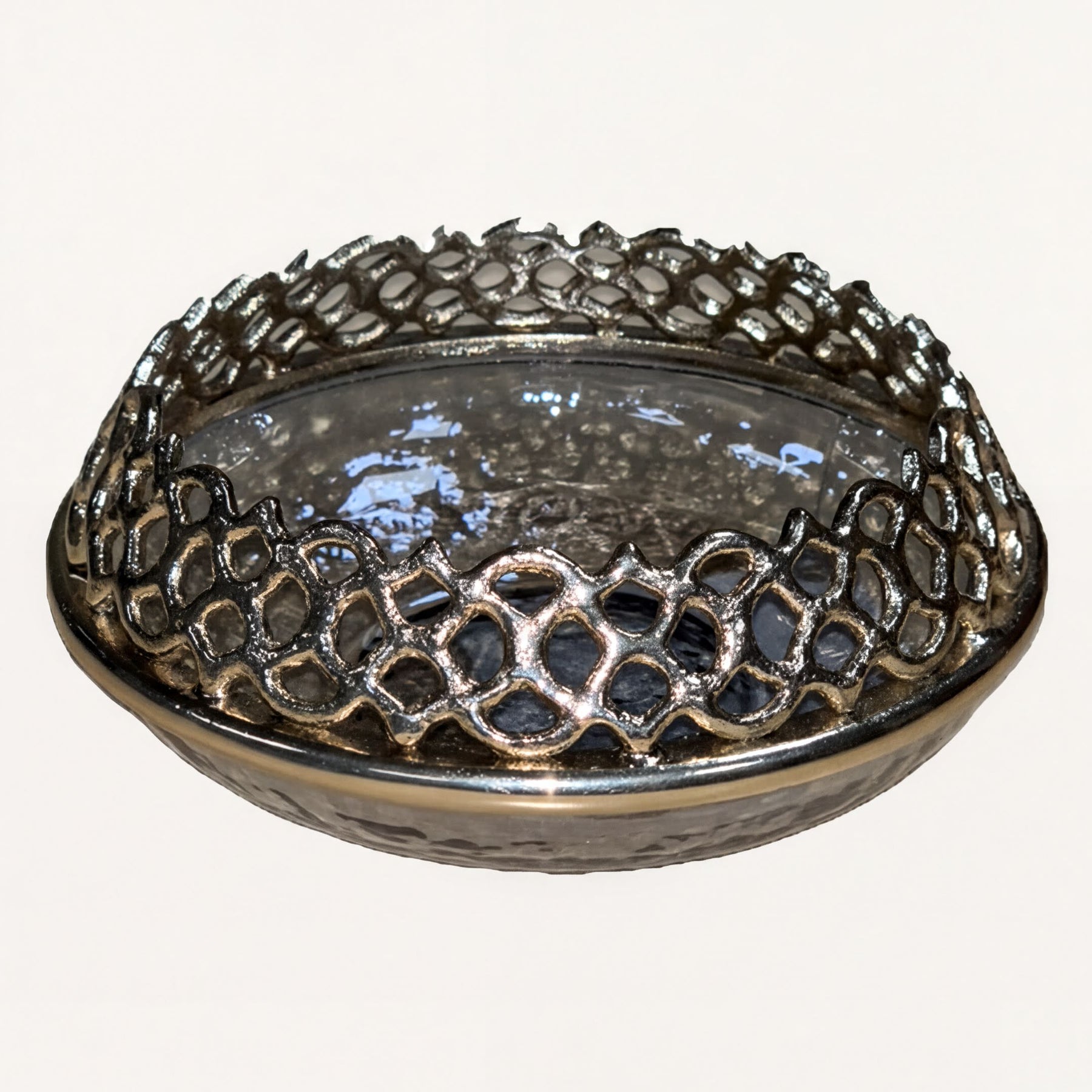 Elegant Haven handmade bathroom soap dish, modern decorative counter accessory for stylish bath décor.