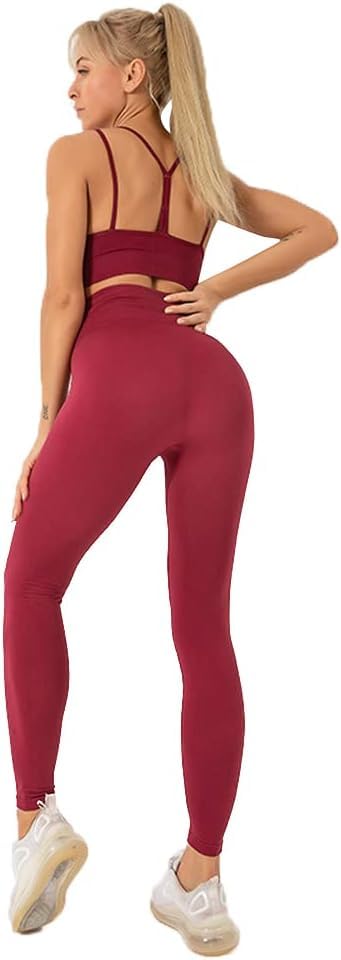Yogazen Seamless 2-Piece Workout Set - Red