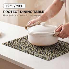 Set of 4 and 6 PVC placemats by 618EVA-6-8-4, featuring colorful, durable plastic placemats for dining tables.