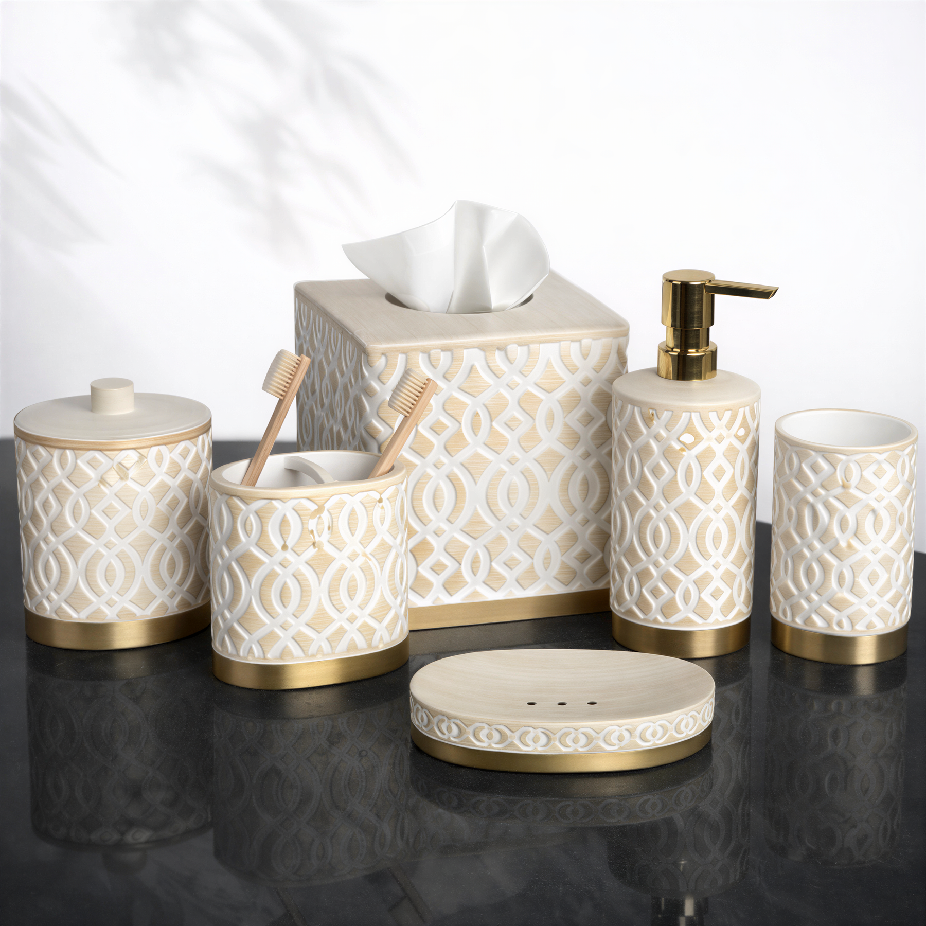 Modern bathroom décor accessories set of 6 from HG626 Solana Collection, featuring elegant bath accessories for stylish bathrooms.