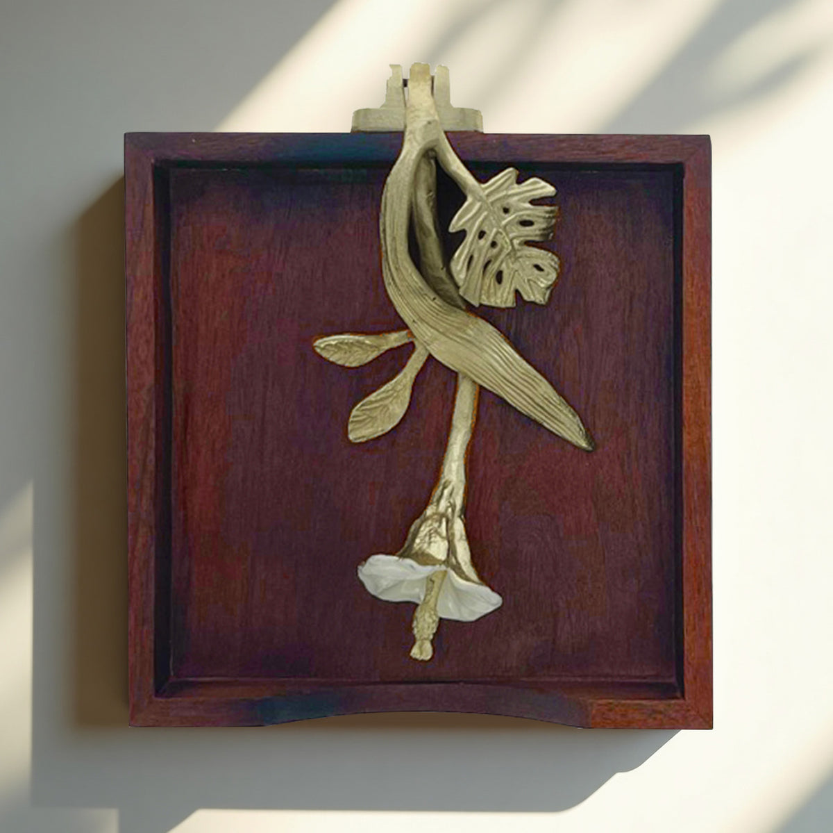 Solid Wood Napkin Holder with Gold Finish Ornament