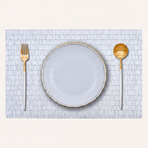 Set of 4 or 6 PVC placemats by 618EVA-9-1-4, featuring colorful, durable designs for protecting and decorating dining tables.