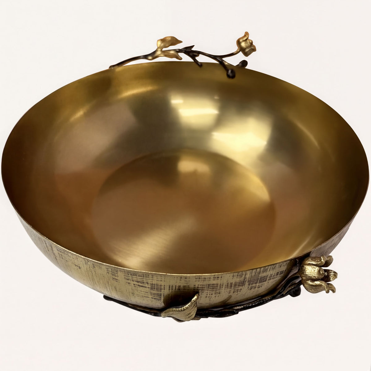 Large ceramic serving bowls by 827LELBA for kitchen decor, showcasing a set of stylish, spacious bowls for serving and display.
