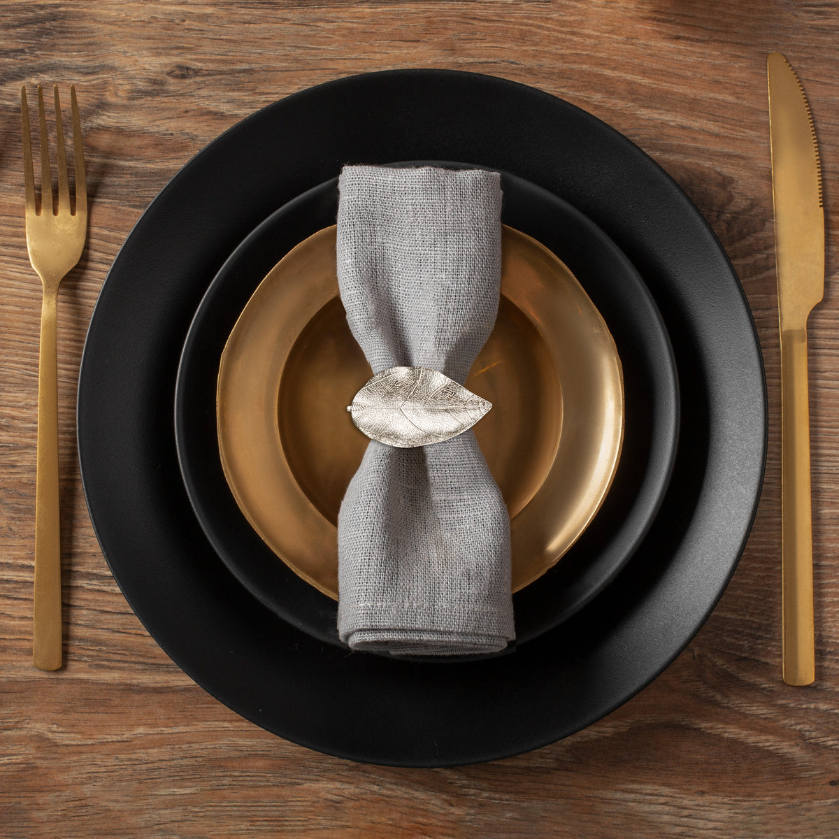 Napkin Rings in Silver Leaf Design