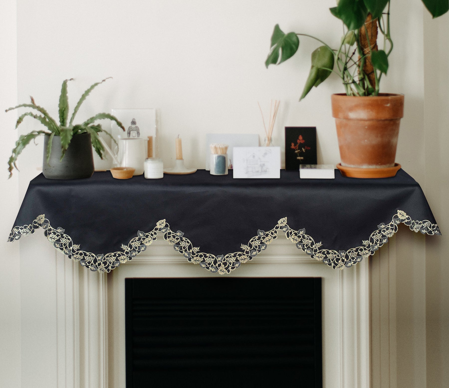 Decozen Stylish Table Linens 