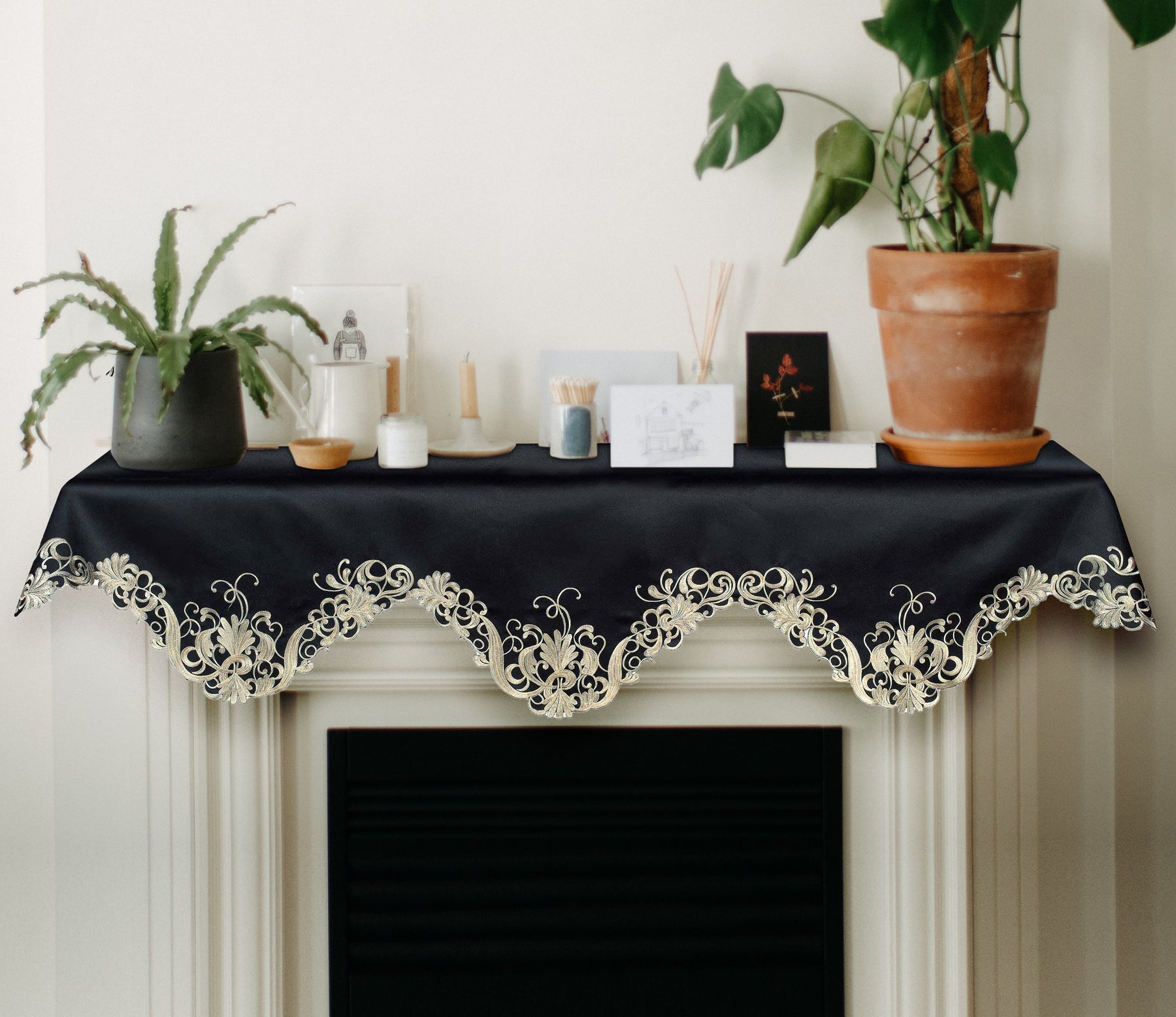 Decozen Stylish Table Linens 