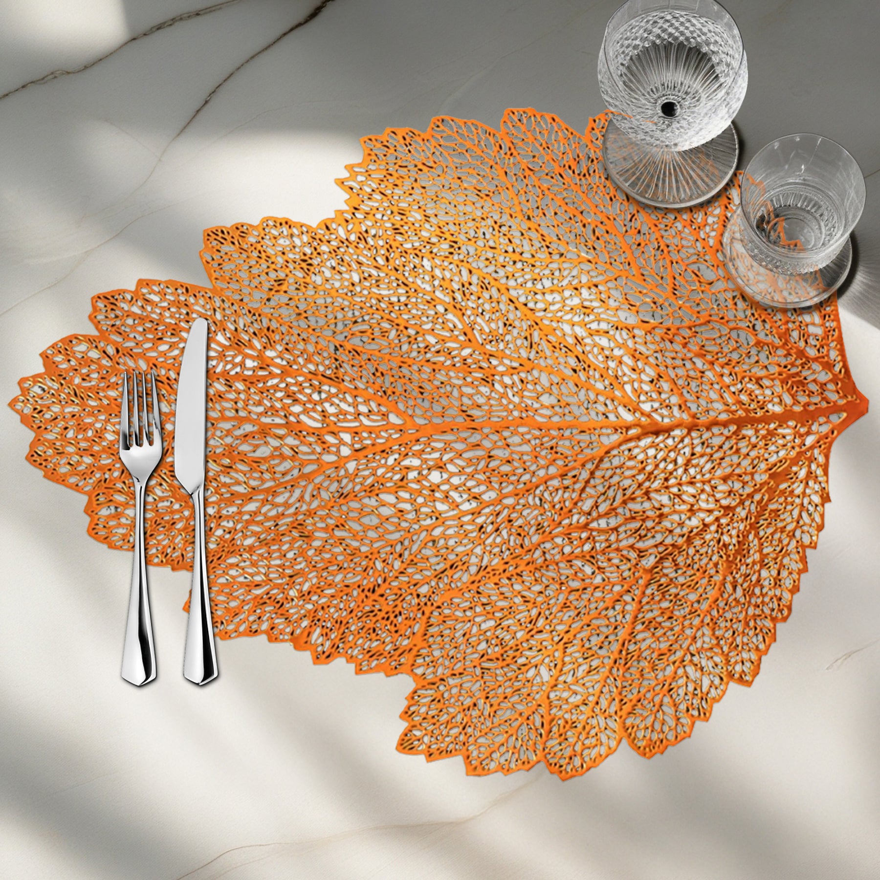 Leaf Cut Out Vinyl Placemats - Set of 6 - Decozen