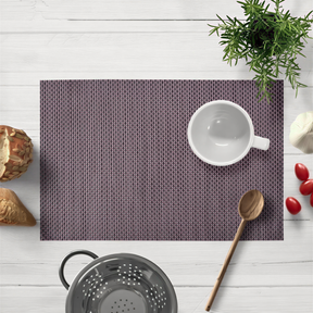 Brown Decozen PVC placemats, heat-resistant and washable, designed for indoor and outdoor table protection and decor.