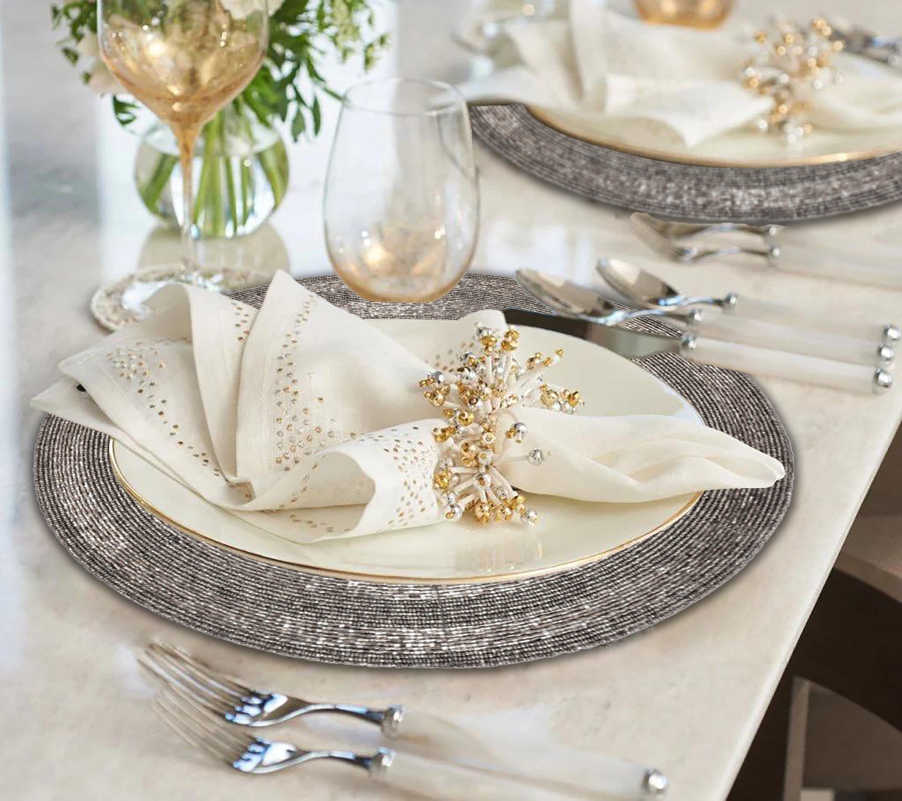 Charliedon Bloom – Beaded Placemats, The Charliedon Collection Artistic Decorative Dining Table Décor 14 inch - Decozen