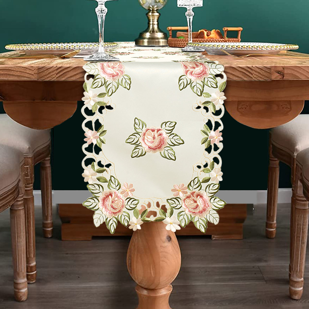 Table Runner with European Embroidery - The Bryton Collection - Decozen