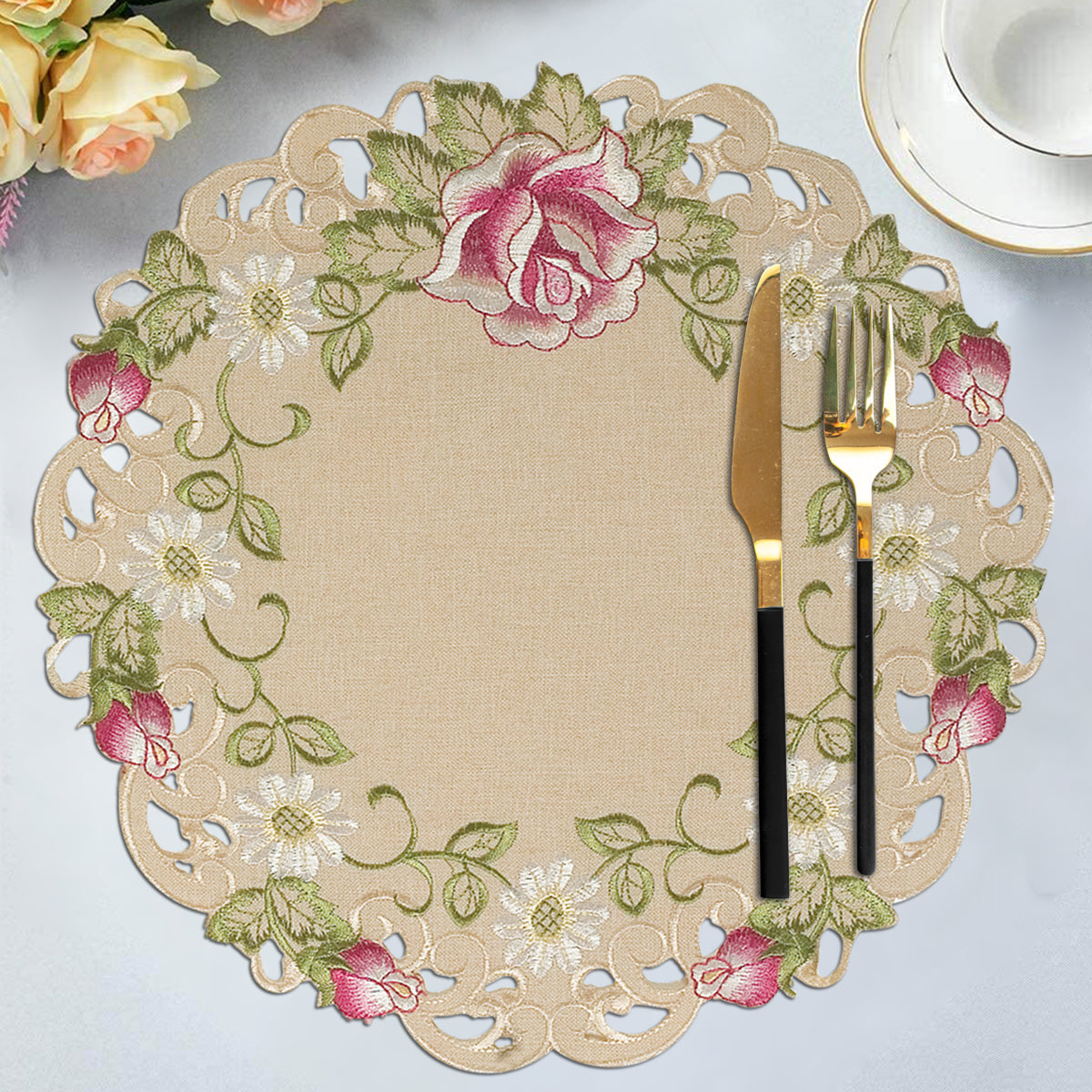 Round Linen Placemat Doilies - Set of 4