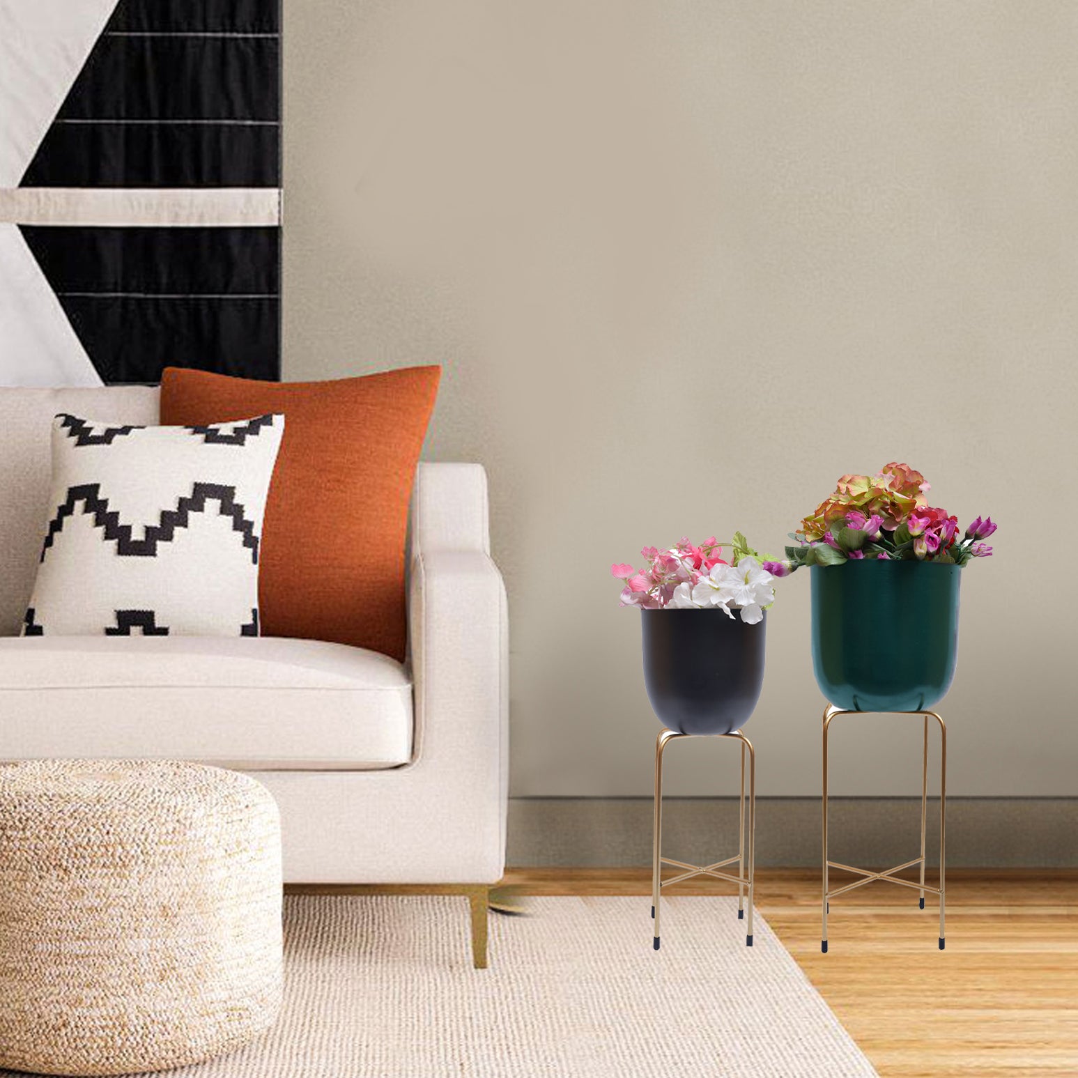 Planter with Metal Stand