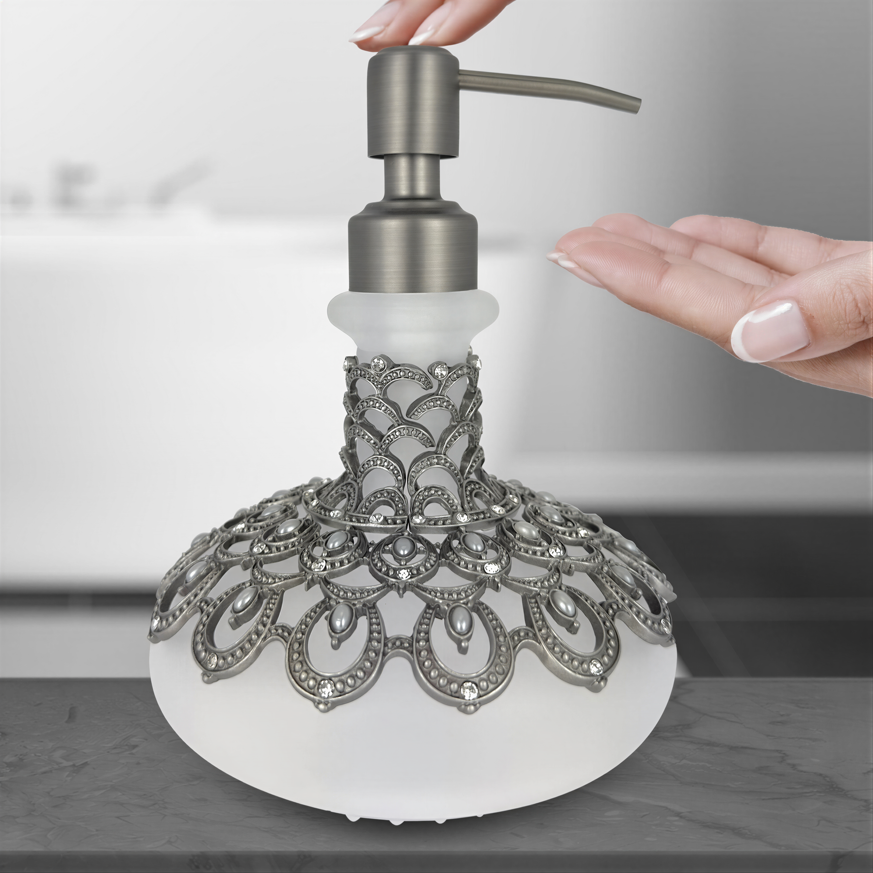 Capriana Haven – Modern Decorative Bathroom Accessory Handmade Soap Dispenser, 12.5 oz - Decozen 