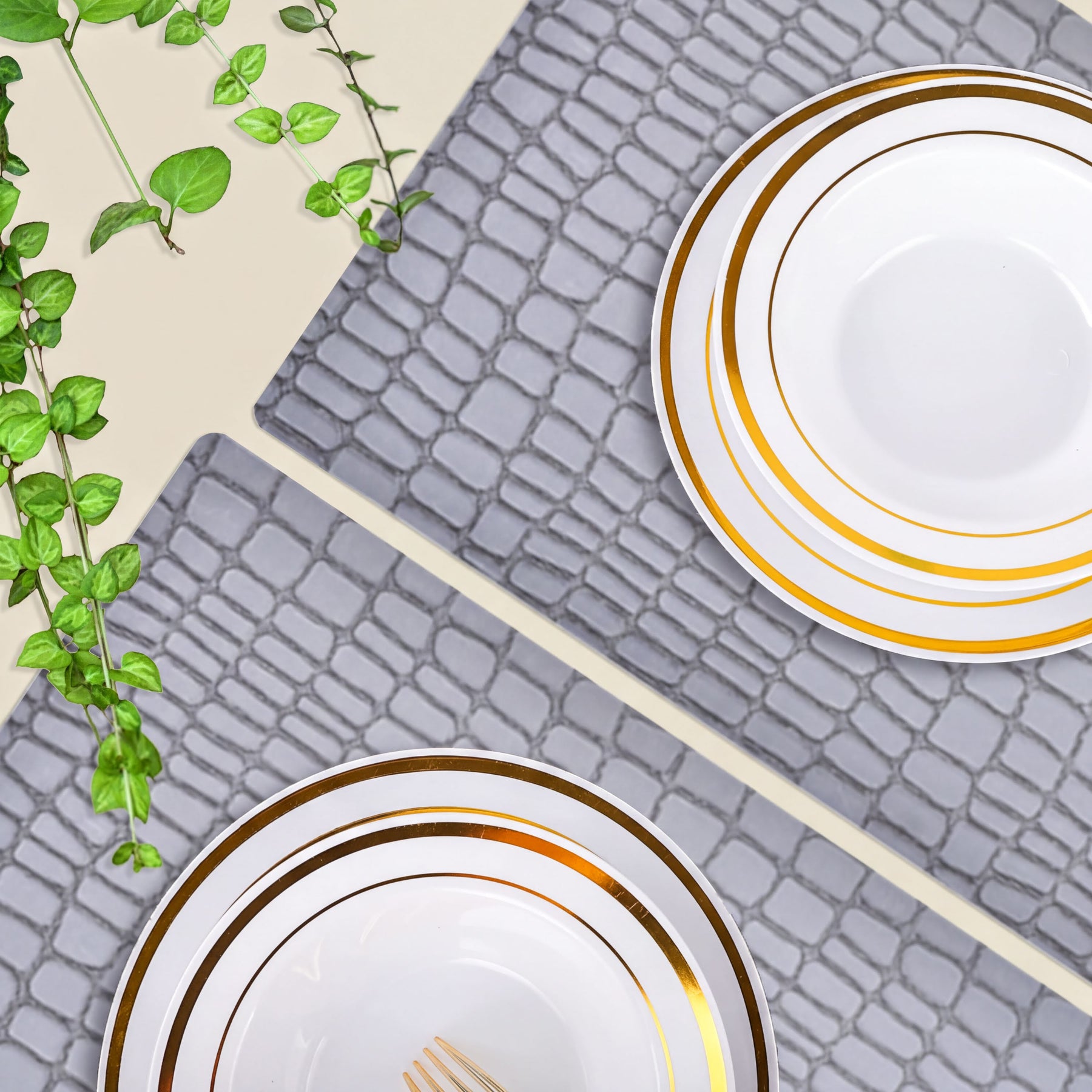 Set of 4 and 6 PVC placemats by 618EVA-7-18-4, featuring colorful, durable plastic surface for dining table protection.