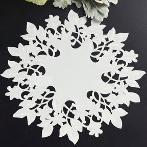 White Round Linen Placemat Doilies - The Darvin Collection - Decozen