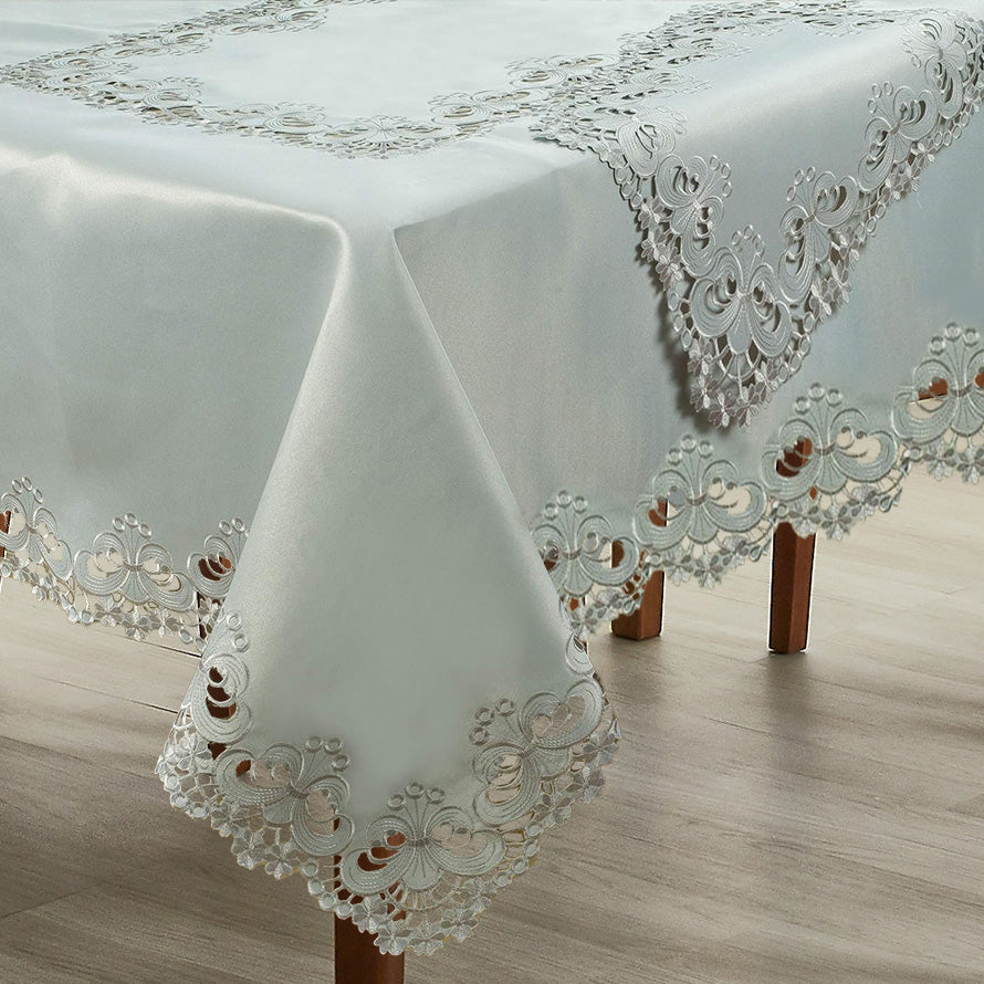 Table Toppers with European Embroidery - The Creola Collection - Decozen