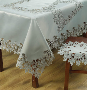 Table Toppers with European Embroidery - The Alvina Collection - Decozen