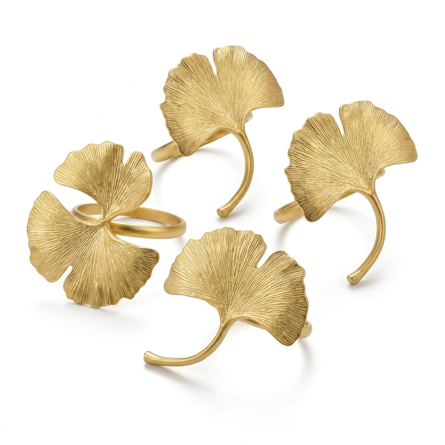Auric Bloom – Napkin Rings in Gold Leaf Design, Stylish Decorative Dining Table Accent