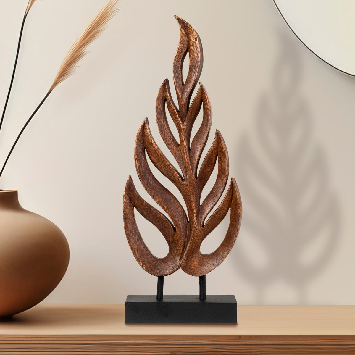 Madilyn Leaf – Hand-Carved Wooden Sculpture, Artistic Home Décor