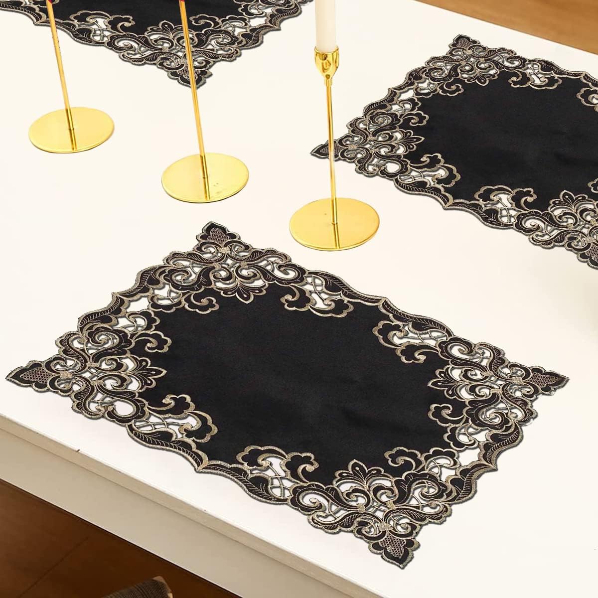 Set of four Noir Luxe Black Gold placemats from RIZ-004-PM Granada Collection, modern 12x18 inch dining table décor.