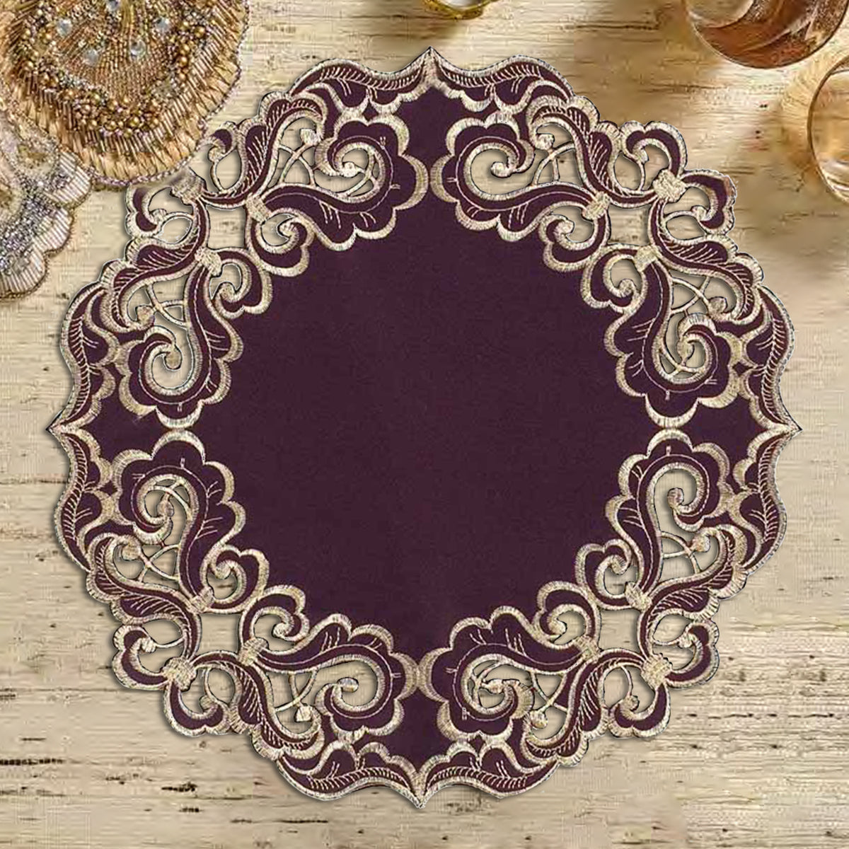 Amethyst Haze – Plum Gold Table Doilies, Granada Collection Artistic Table Décor 15 inch - Decozen
