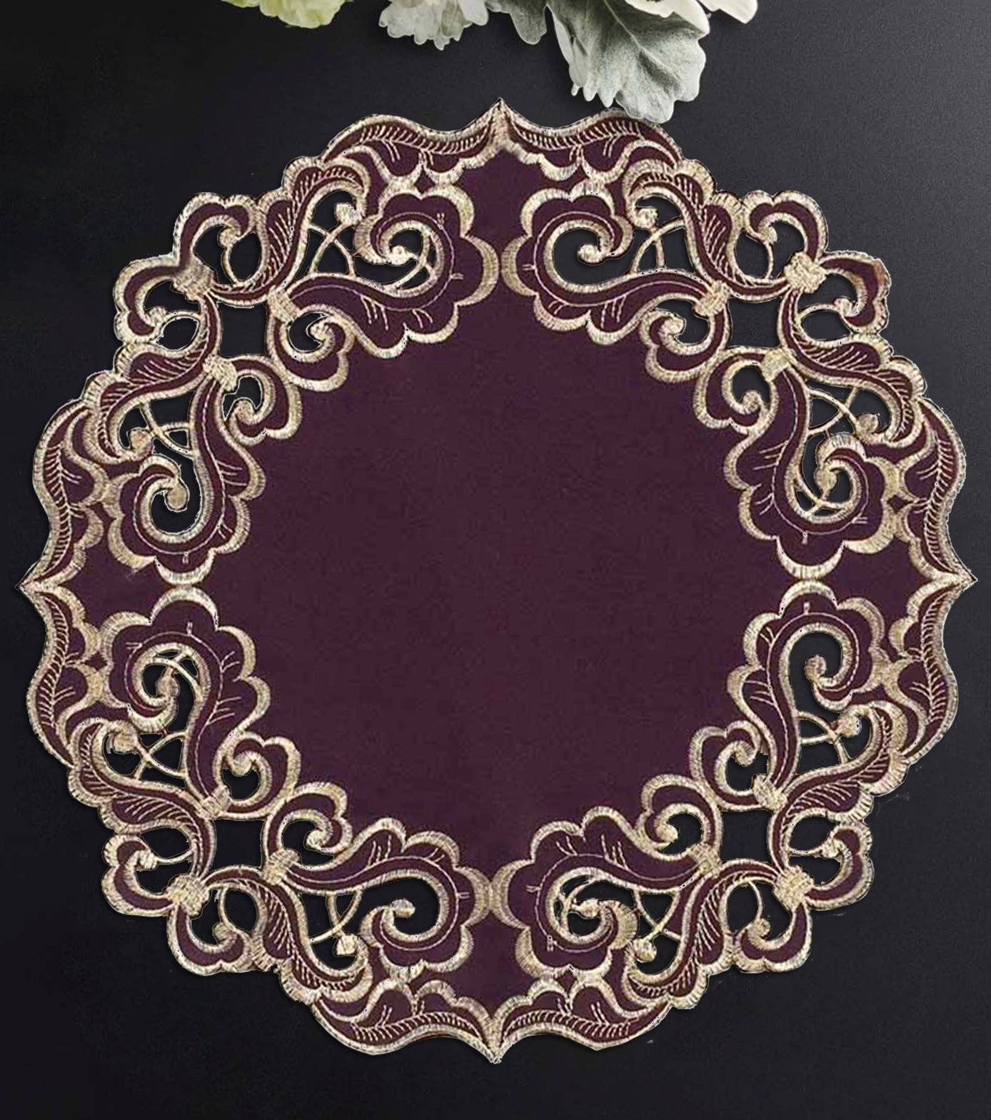Amethyst Haze – Plum Gold Table Doilies, Granada Collection Artistic Table Décor 15 inch - Decozen