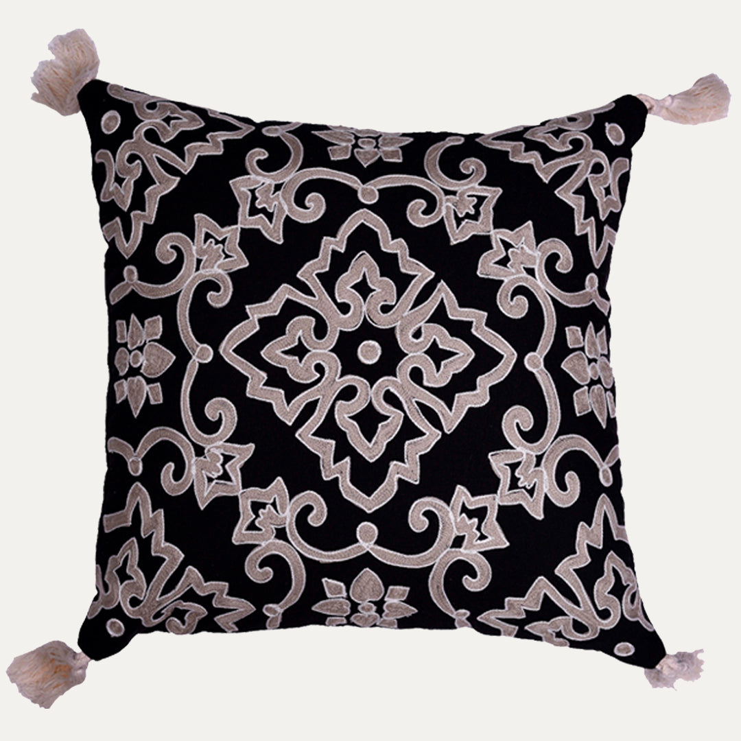 Black and Beige Throw Pillow Covers - Set of 2 and 4, 18 x 18 inches - Decozen
