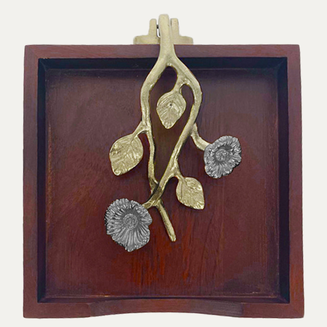 Solid Wood Napkin Holder with Silver and Gold Finish Ornament - Decozen