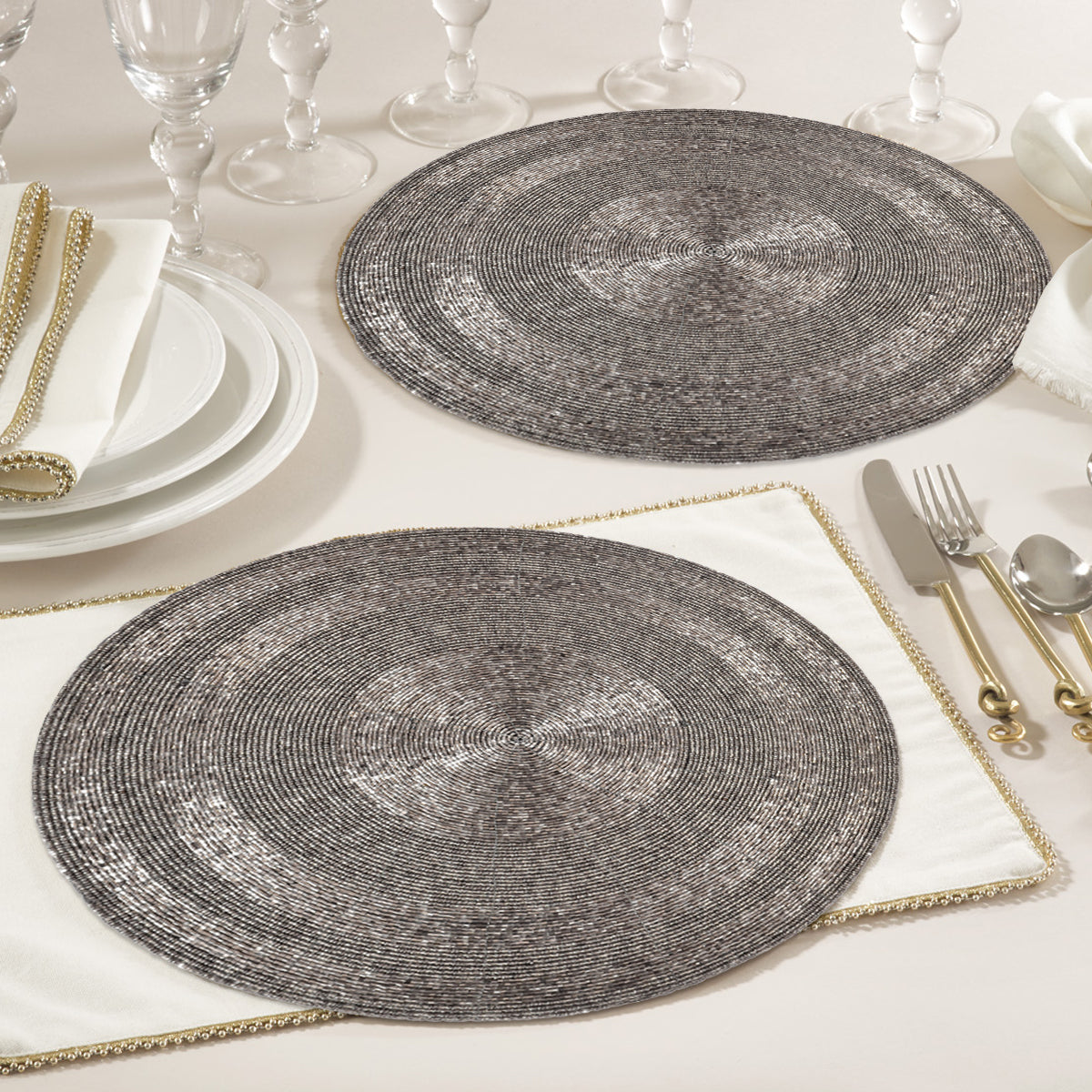 Charliedon Bloom – Beaded Placemats, The Charliedon Collection Artistic Decorative Dining Table Décor 14 inch - Decozen