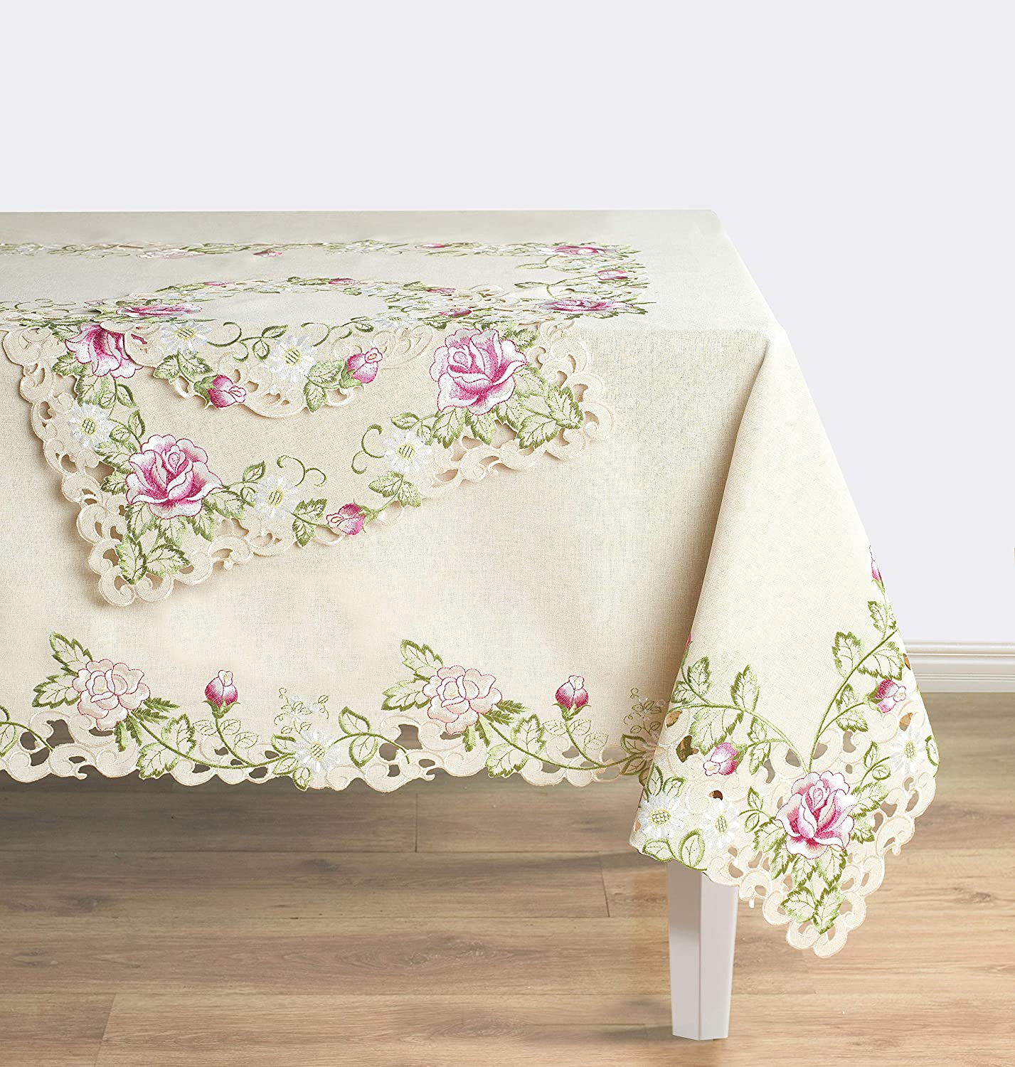 Table Runner with European Embroidery - Decozen