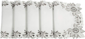 Placemats with European Embroidery - The Alois Collection - Decozen