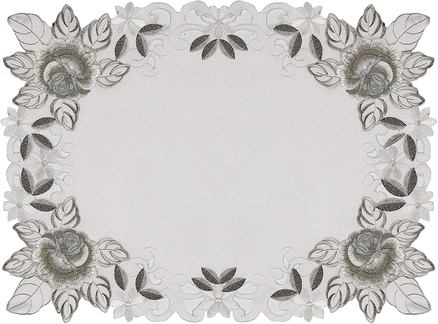 Placemats with European Embroidery - The Alois Collection - Decozen