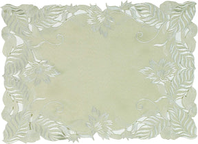 Placemats with European Embroidery - The Daulton Collection - Decozen