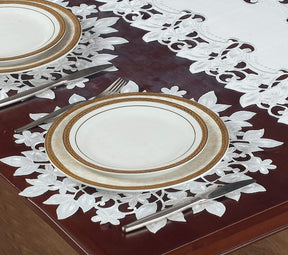 White Round Linen Placemat Doilies - The Darvin Collection - Decozen