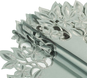 Round Linen Placemat Doilies - Set of 4 - Decozen