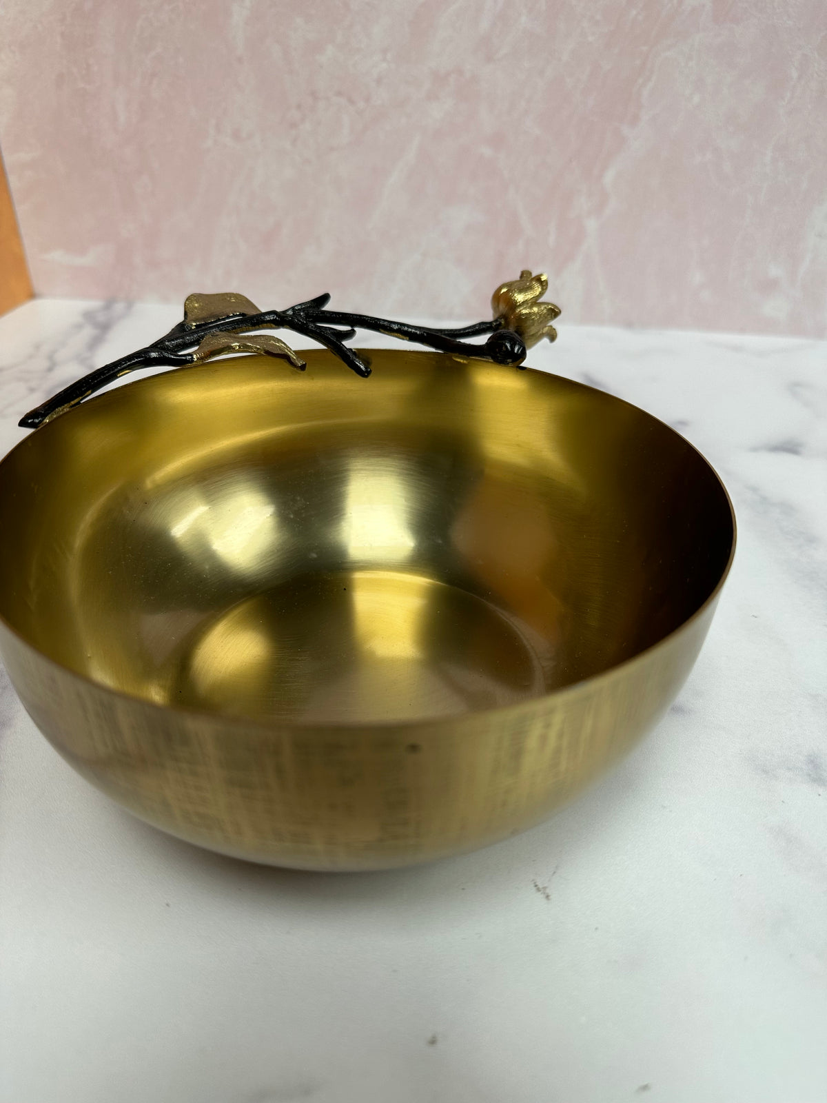 Gold serving bowls set by KD-Bowls-827B, including small and large decorative kitchen bowls with a shiny gold finish.