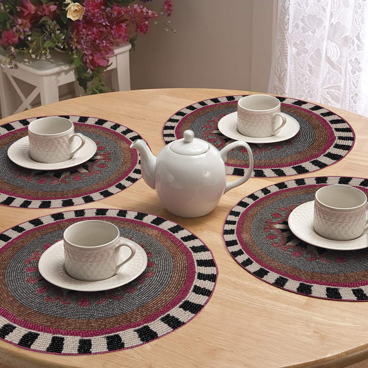 The Blitzen Beaded Placemats - Decozen