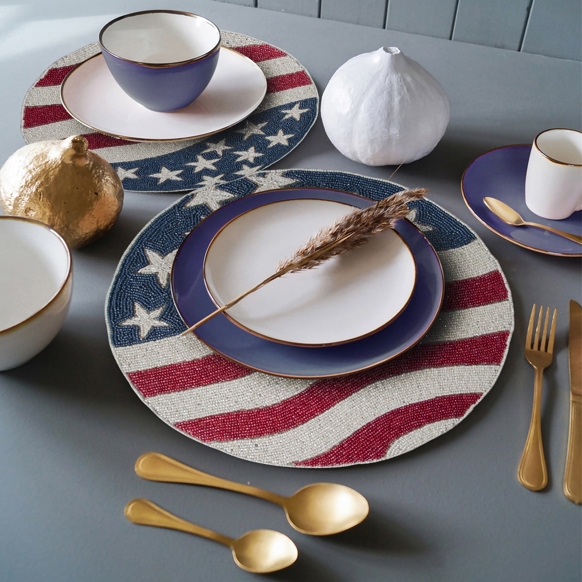 USA Flag Round Beaded Placemats - Decozen